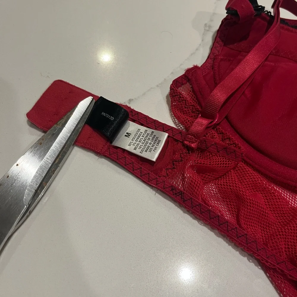 Frederick's of Hollywood Corset Garter Straps Size Small Elegant Red Sexy Sheer - Picture 14 of 14